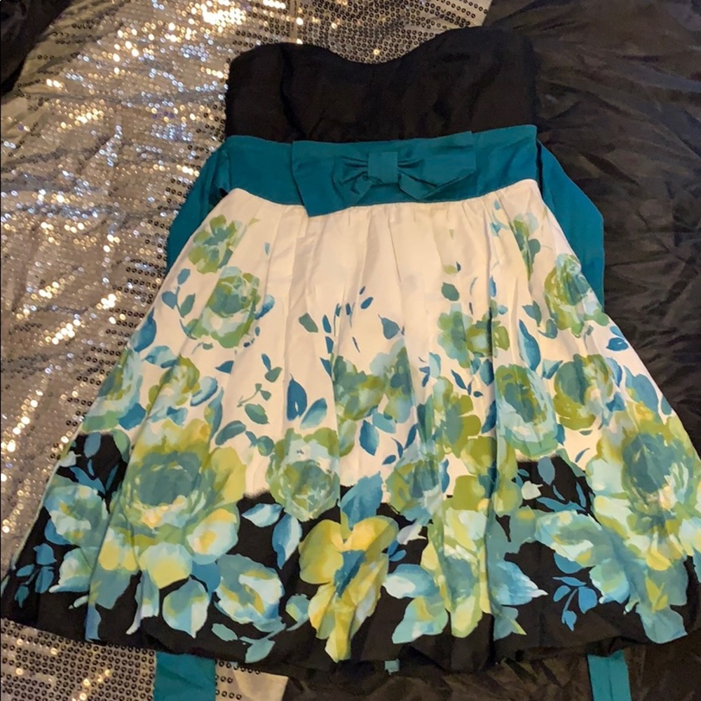 Floral dress strapless